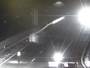 Cizinec pod vlivem alkoholu najel do protisměru dálnice D11. Nadýchal téměř dvě promile