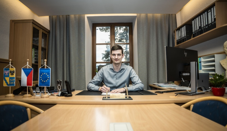 size3-17024951964431-139-komunikace-politiku-musi-byt-autenticka-vypada-vtipne-kdyz-se-snazi-ze-sebe-udelat-influencera-rika-