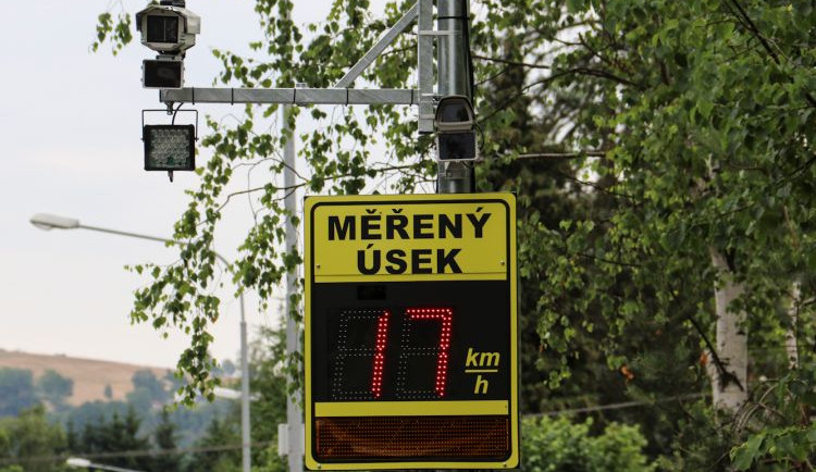 Nejvíc přestupků v dopravě je v Náchodě na ulici Českoskalická