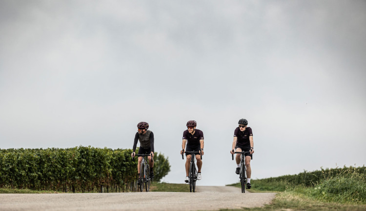 Pálava, Klínovec a Ještěd. Road Classics rozdá cyklistické zážitky ve formě seriálu