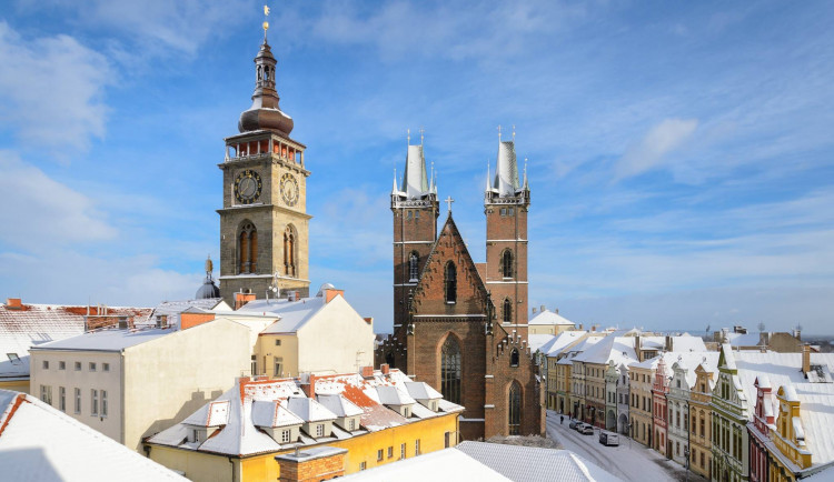 Od roku 2000 byl sníh na Štědrý den v Hradci Králové jen čtyřikrát. Nebude ani letos