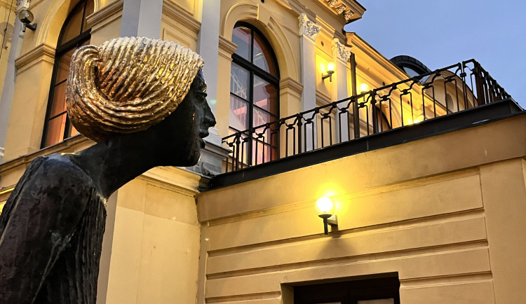 Klicperovo divadlo připravilo na dnešní večer Divadelní kvíz, bude online