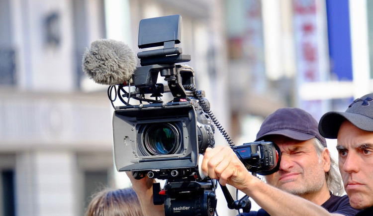 Filmaři si oblíbili Královéhradecký kraj. Hejtmanství pro ně zřídilo filmovou kancelář