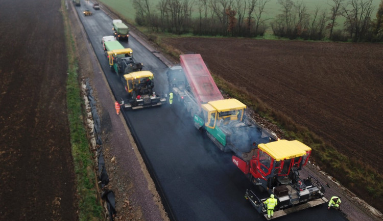 PŘEHLED: Ředitelství silnic a dálnic zveřejnilo plán oprav na rok 2024. Kopat se bude na jedničkách i dálnicích