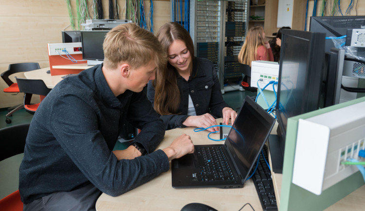 Univerzita Hradec Králové nabízí nový studijní program zaměřený na kyberbezpečnost