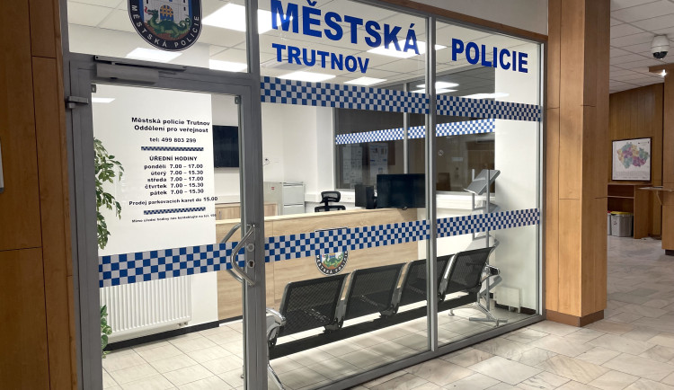 V Trutnově vzniká nové oddělení strážníků, lidé zde vyřídí pokutu i parkovací kartu