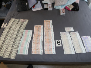 Pár si vytvořil monopol na prodej drog na Vrchlabsku. Pervitin, tráva i lysohlávky