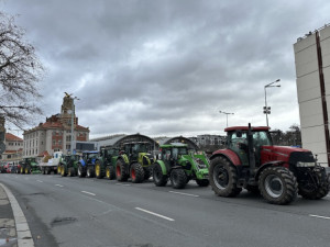 Zemědělci do protestů v hradeckém kraji ve čtvrtek nasadí asi 200 strojů