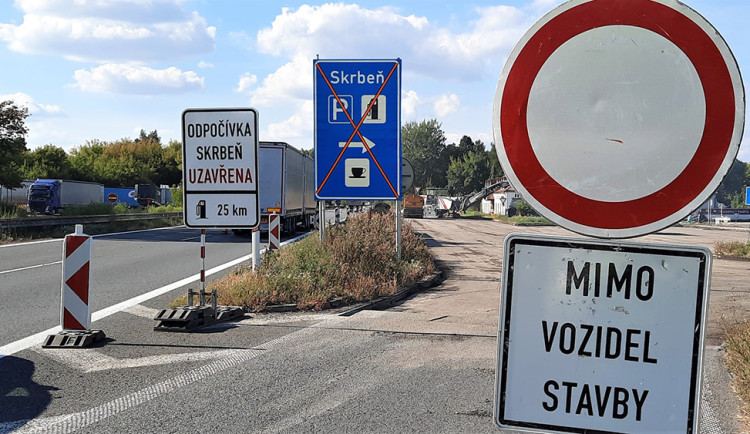 Do silničních staveb v kraji letos půjdou téměř dvě miliardy. Opraví se i 34 mostů