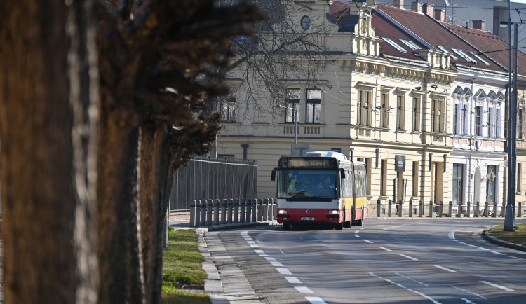 Hradec Králové dá MHD dotaci jako loni 380 milionů. Od března zdraží jízdné