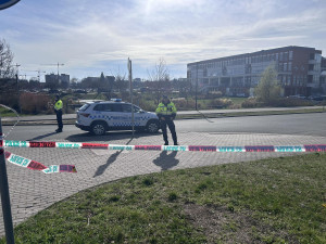 Policie evakuovala kampus Univerzity Hradec Králové. Anonym vyhrožoval střelbou