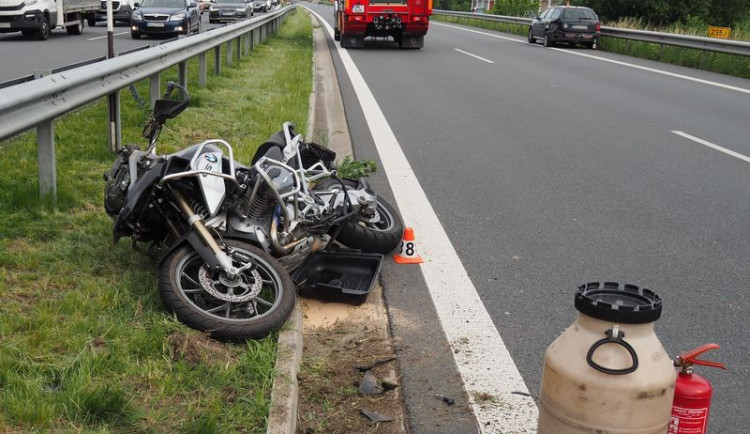 Na Náchodsku se stala tragická nehoda, zemřel při ní motocyklista