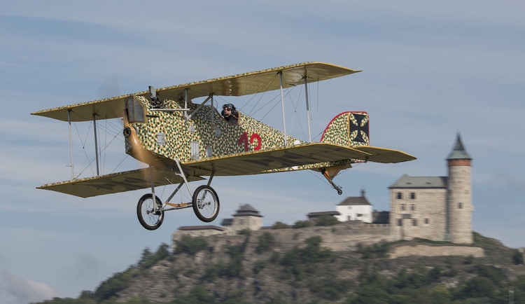 Největší letecká show ve střední Evropě ovládne pardubické letiště