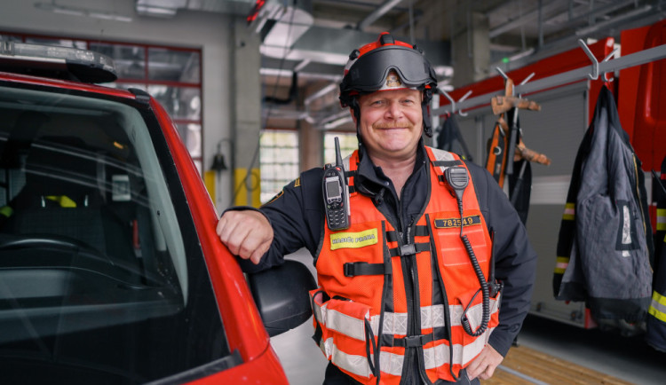 Nikdy jsem neřekl to nejde nebo to neumíme. Hasič roku Miloslav Burián se nevzdává