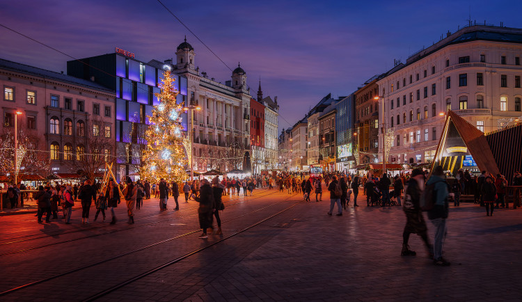 Prodejci už si mohou zajistit místo na letošních adventních trzích. Brněnské Vánoce oslaví jubilejních sto let