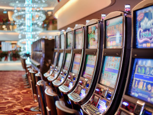 Napínavé sportovní automaty a kasinové hry: Vyzkoušejte všechny!