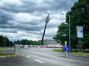 Hradec Králové dá desítky milionů do bezpečnosti chodců a cyklistů u fotbalové arény