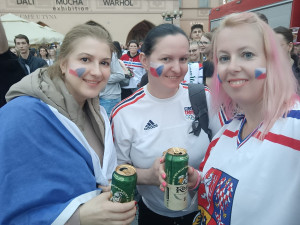 GALERIE: 14 let čekání je u konce. Jak fandili fanoušci Hradecké Drbny?