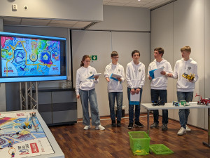 Školáci z DDM v Hradci Králové zazářili na mezinárodní soutěži robotiky v Norsku