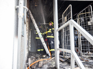 V Novém Městě nad Metují hořely potraviny
