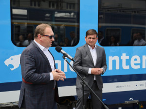 Na tratě v hradeckém kraji vyjede 40 nových vlaků za čtyři miliardy