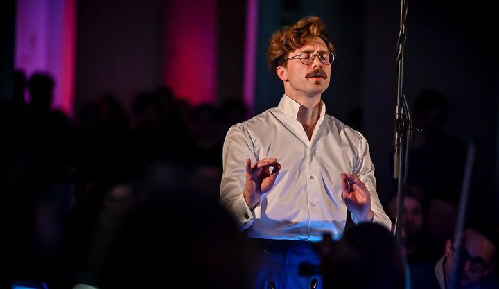 Už učitelka v přípravce mi předpověděla, že skončím u dirigování, vzpomíná dirigent Patrik Červák