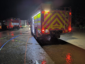 Bouřka pustošila Královéhradecký kraj. Hasiči zasahovali u desítek událostí