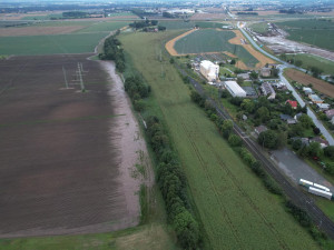 Příčinou zaplavení dálniční křižovatky D11 u Hradce Králové bylo bláto v kanalizaci