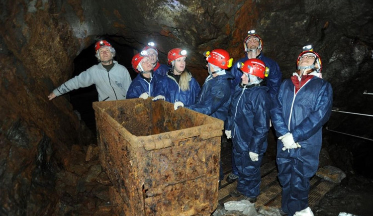 Do podzemí Sněžky se už zájemci o srpnových víkendech neodstanou