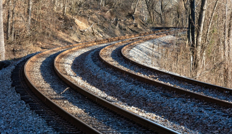 Správa železnic bude modernizovat trať vedoucí z Týniště nad Orlicí do Solnice