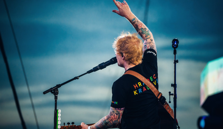 Hradec v roli hostitele světového formátu obstál, tvrdí primátorka. Situaci kolem Sheerana chce město vyhodnotil