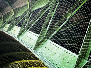 Pražský most v centru Hradce už je průjezdný, o den dříve