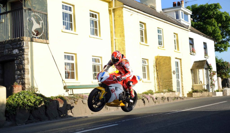 O víkendu se v Hořicích pojede závod Česká Tourist Trophy-IRRC. Omezí dopravu