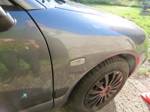 Řidič pod vlivem alkoholu srazil v Týništi nad Orlicí cyklistku a ujel