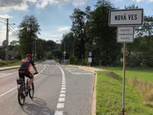 V žebříčku nejčastějších názvů obcí vede Ves a Nová Ves, mezi ulicemi Zahradní