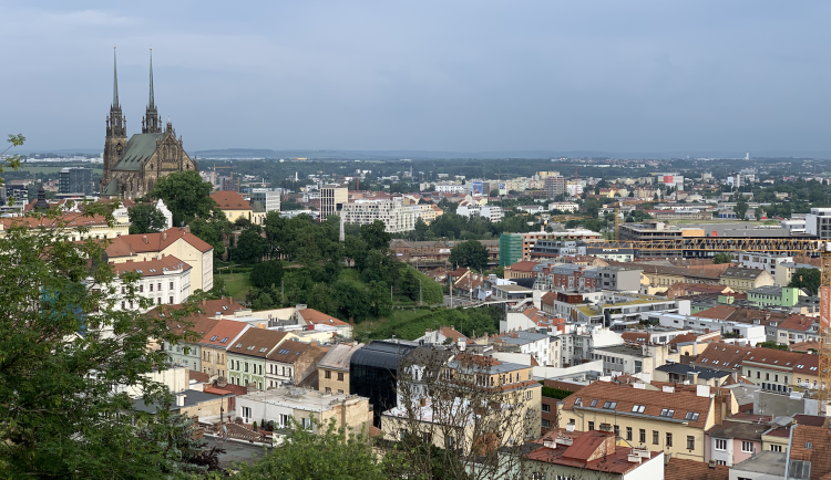 Státní zástupkyně podala žalobu na čtyři lidi kvůli přidělování nebytových prostor v Brně