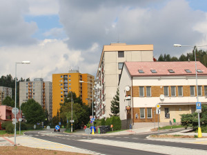 V Náchodě se začalo s opravou frekventované křižovatky. MHD bude mít lepší průjezd