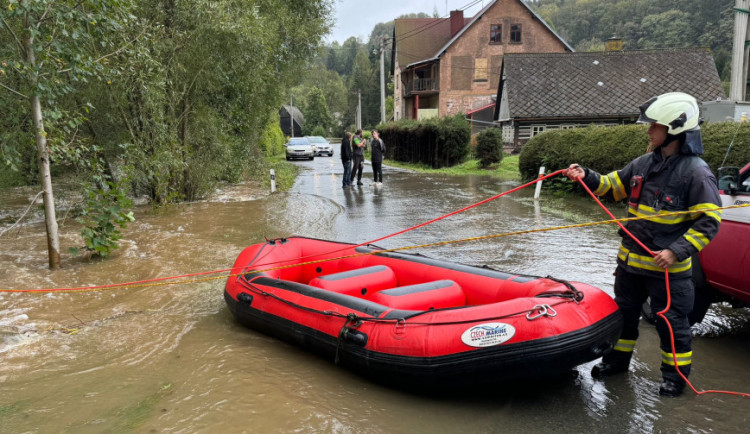 V hradeckém kraji je kvůli povodním přestěhovaná jedna volební místnost