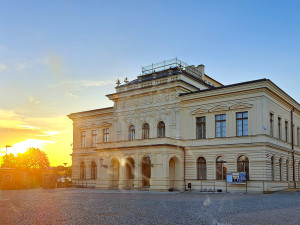 Obcím zasaženým povodněmi město Dvůr Králové pošle sto tisíc korun