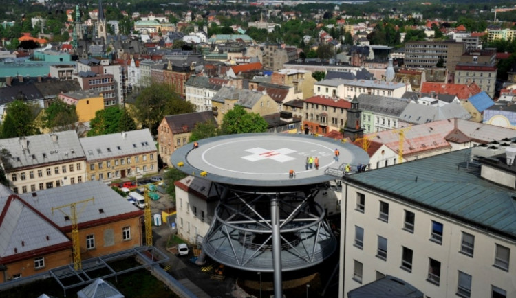 Heliport v nemocnici v Liberci bude první čtyři říjnové dny mimo provoz