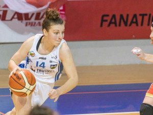 Na konto trutnovských basketbalistek přiteče z kasy města o milion víc než loni
