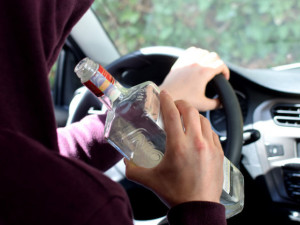 Po pálence a fernetu nadýchal řidič v Hradci pět promile
