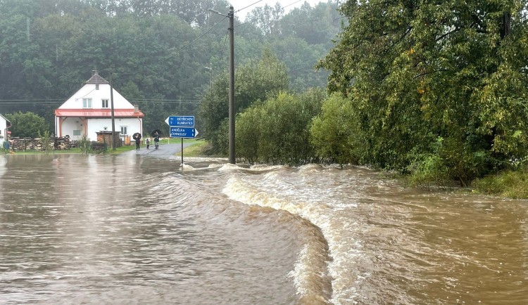 V Libereckém kraji poškodily před měsícem záplavy hlavně komunikace