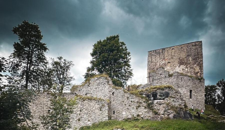 Vítkův hrádek otevře nejdřív na Vánoce, pokud dokončí vyhlídkovou plošinu