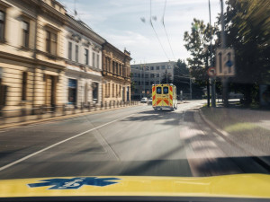 Hradecký dopravní systém už zaznamenal přes 20 tisíc žádostí o okamžitý průjezd IZS