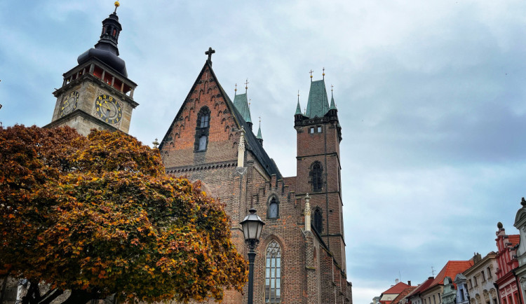 Zítra budou mít návštěvníci Bílé věže noční Hradec jako na dlani