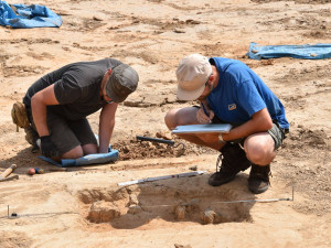 Na Hradecku letos objevili největší pohřebiště z doby Keltů v kraji od 80. let