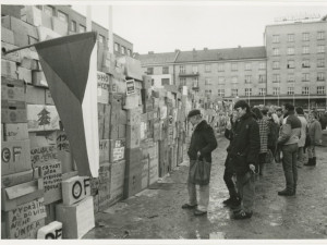 V Hradci Králové začala revoluce později. Komunismus se vytlačoval postupně