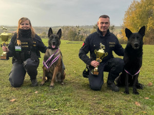 Policejní psovodi z Královéhradeckého kraje přivezli z Mistrovství České republiky zlato a bronz