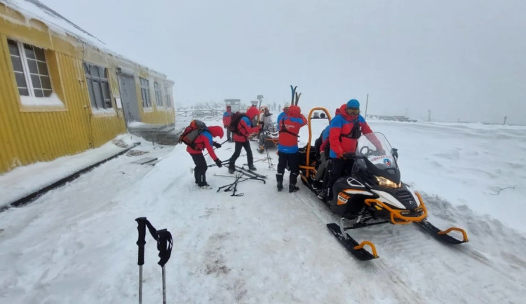 468072508_896628399274982_8486180325152366064_n